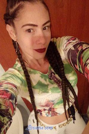 179317 - Marcela Edad: 43 - Colombia