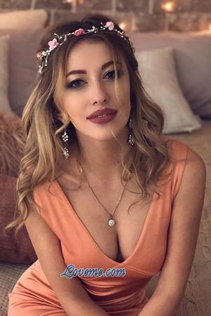 180020 - Viktoria Edad: 31 - Ucrania