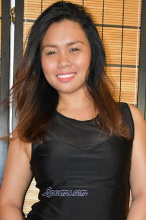 180606 - Richelle Edad: 34 - Filipinas