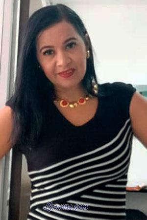 180662 - Yenny Edad: 53 - Colombia