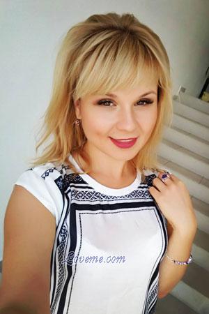 180984 - Yaroslava Edad: 34 - Ucrania