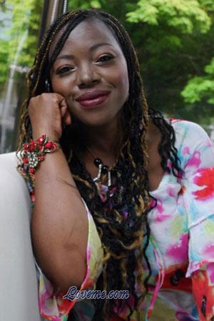 181520 - Beatriz Edad: 52 - Colombia