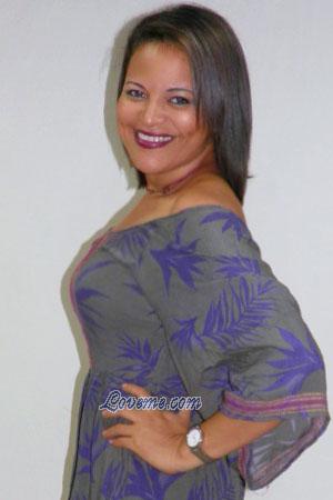 181827 - Aracely Edad: 45 - Costa Rica