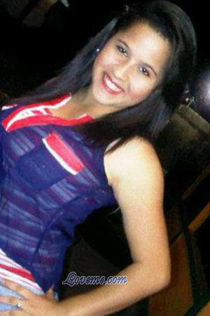 181838 - Geraldine Edad: 31 - Venezuela