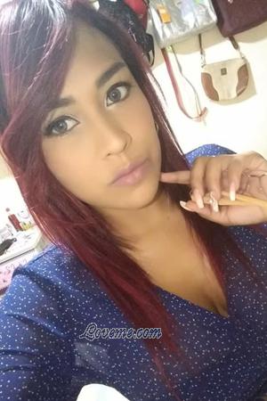 182421 - Stefany Edad: 32 - Colombia