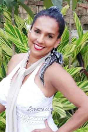 182649 - Wendy Edad: 53 - Costa Rica