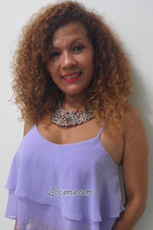 182657 - Leysmy Edad: 49 - Colombia