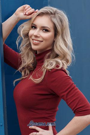 183664 - Ekaterina Edad: 30 - Russia