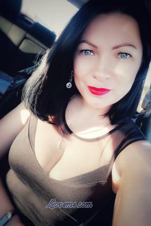 184150 - Alesia A&ntilde;os: 39 - Belarus