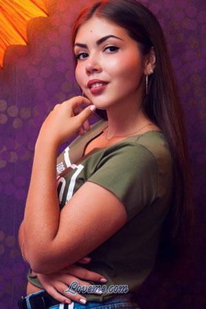 185915 - Julia Edad: 23 - Ucrania