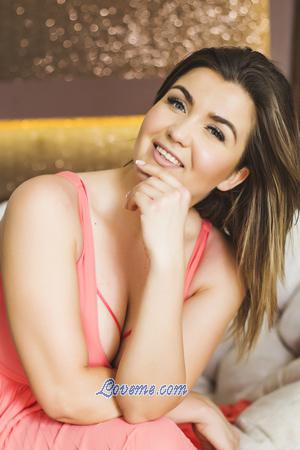 187098 - Aleksandra Edad: 37 - Ucrania