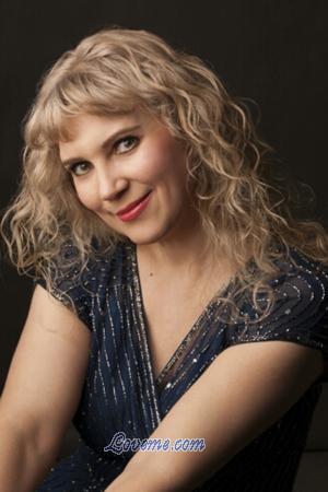 187206 - Marina Edad: 56 - Russia