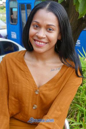 188036 - Angie Edad: 31 - Colombia