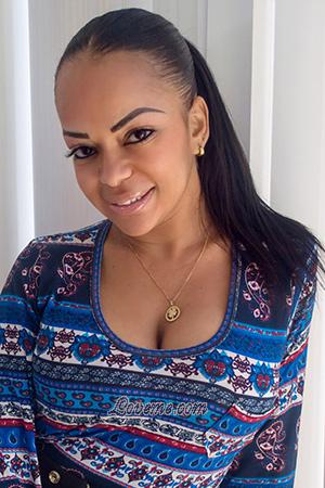 190457 - Aisha Edad: 40 - Perú