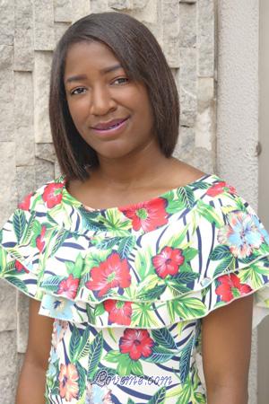 190872 - Maria Edad: 38 - Colombia