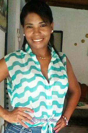 192064 - Leandra Edad: 35 - Venezuela