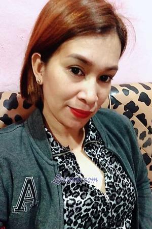 192249 - Tippawan Edad: 44 - Tailandia