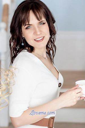 192504 - Yuliya Edad: 49 - Ucrania