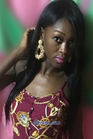 193135 - Rossana Edad: 29 - Dominican Republic