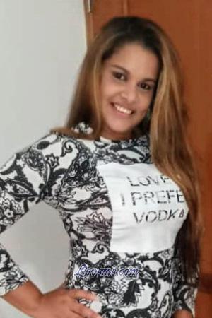 194373 - Yaima Edad: 31 - Cuba