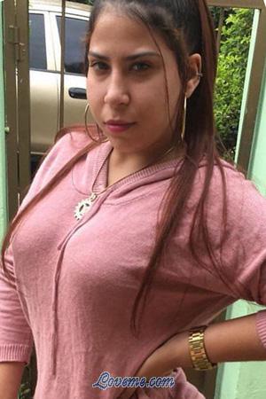 194499 - Mirtha Edad: 32 - Dominican Republic