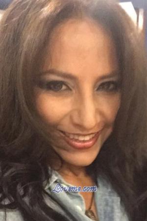 195156 - Emmy Edad: 58 - Costa Rica