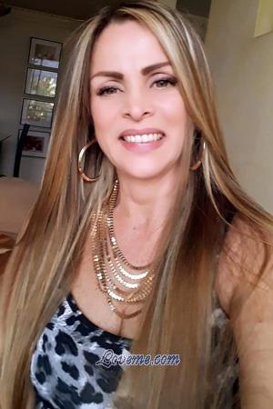 195446 - Sandra Maria Edad: 55 - Colombia