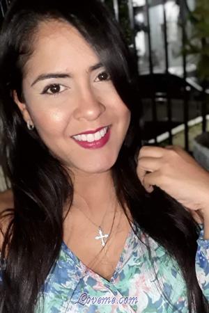 196164 - Jenifer Edad: 42 - Colombia