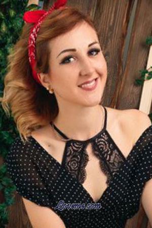 196671 - Yulia Edad: 34 - Ucrania