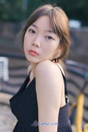 196893 - Liya Edad: 26 - China