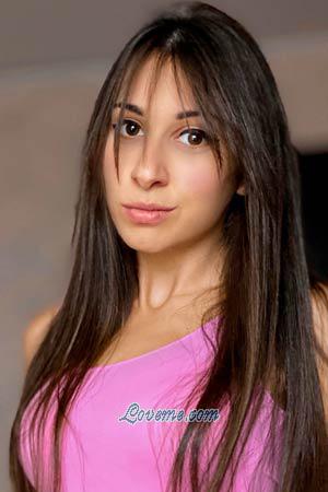 197710 - Irina Edad: 28 - Ucrania