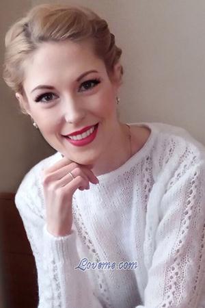 198471 - Alexandra Edad: 40 - Ucrania