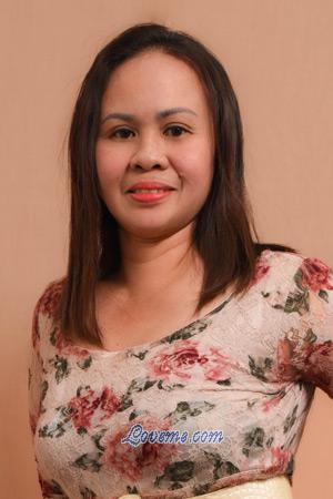 198540 - Marilyn Edad: 53 - Filipinas