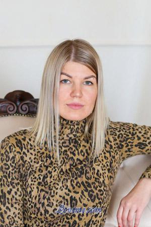 198869 - Ekaterina A&ntilde;os: 32 - Ucrania