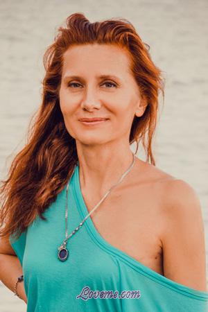 199364 - Victoria Edad: 52 - Ucrania