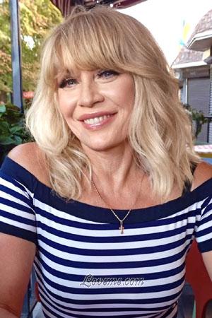 201110 - Elena Edad: 61 - Ucrania