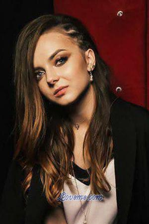 202942 - Anzhela Edad: 24 - Ucrania