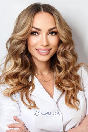 203192 - Olena Edad: 48 - Russia