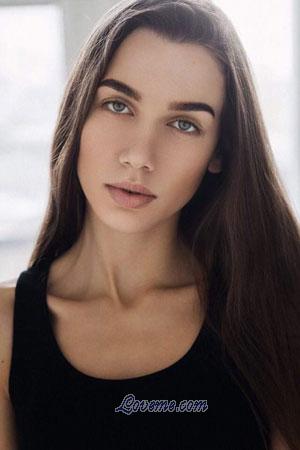 203323 - Anastasia Edad: 26 - Belarus