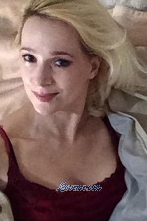 203640 - Inga Edad: 55 - Ucrania