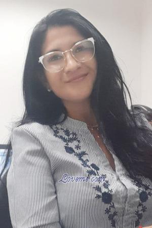 203683 - Karol Edad: 37 - Venezuela