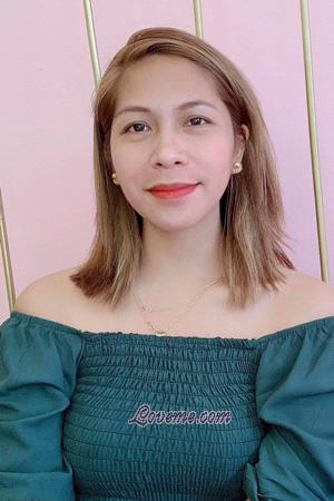 203875 - Jay-ann Edad: 31 - Filipinas