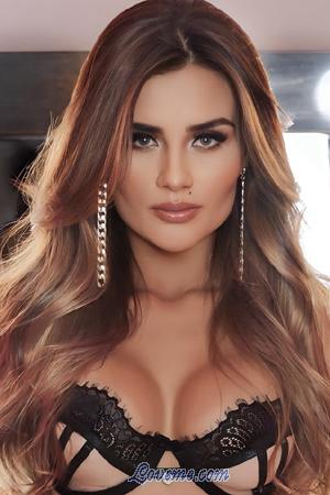 204557 - Daniela Edad: 35 - México