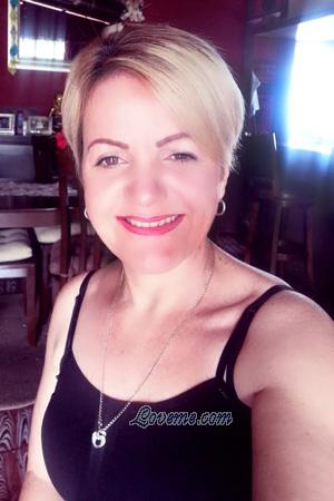 204757 - Ruth Edad: 54 - Costa Rica