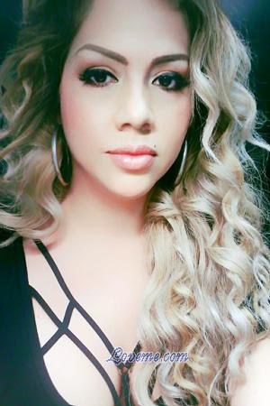 205101 - Viviana Edad: 41 - Costa Rica