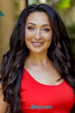 205218 - Yuliya Edad: 48 - Ucrania