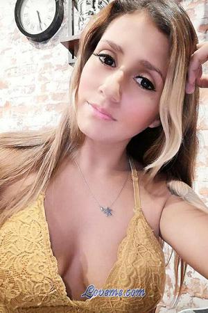 205225 - Vera Edad: 37 - Costa Rica