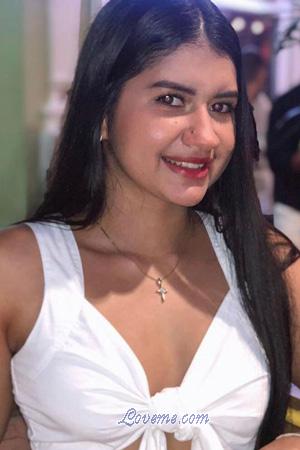 205719 - Alejandra Edad: 24 - Colombia