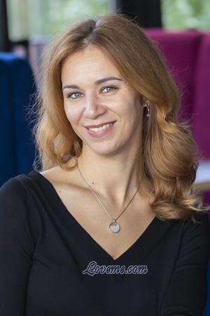 206073 - Anastasia Edad: 36 - Rusia