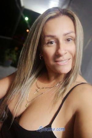 206928 - Karol Edad: 41 - Costa Rica